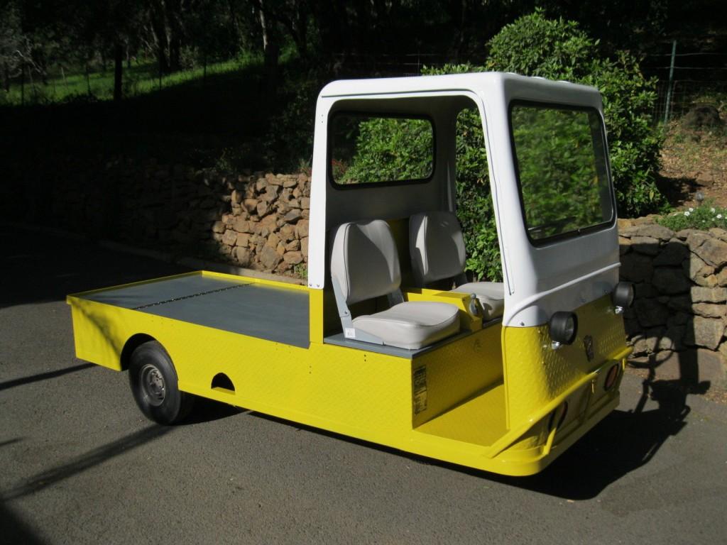 Taylor Dunn Electric Powered Cart / 3 Wheel Burden Carrier for sale