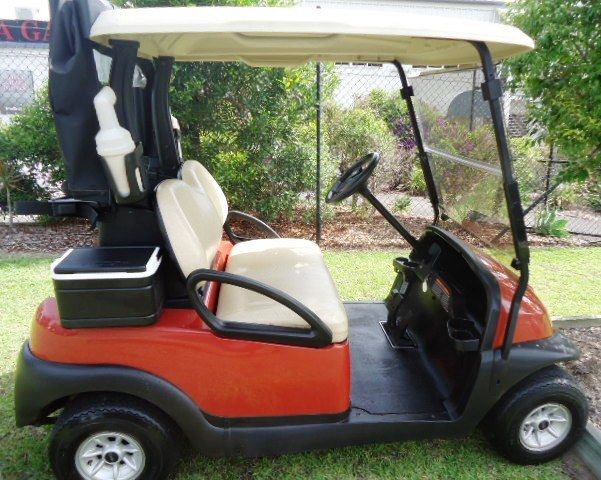excellent condition 2014 Club Car Precedent golf cart