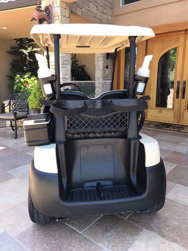 great condition 2014 Club Car Precedent Golf Cart