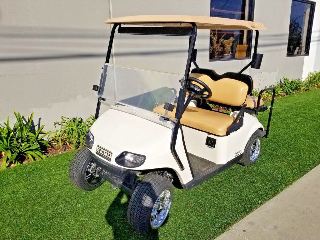 good condition 2016 EZGO Golf Cart