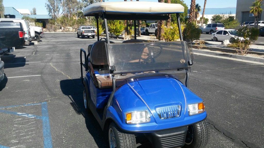 fully loaded 2011 Club Car Precedent Custom Golf Cart