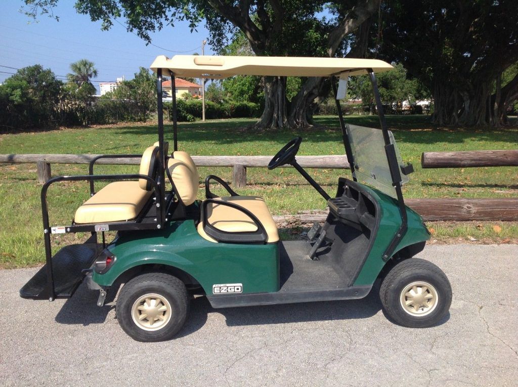 great shape 2016 EZGO golf cart