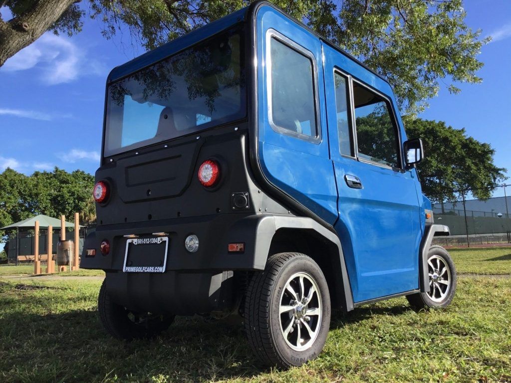 New 2017 Revolution 4 Golf Cart