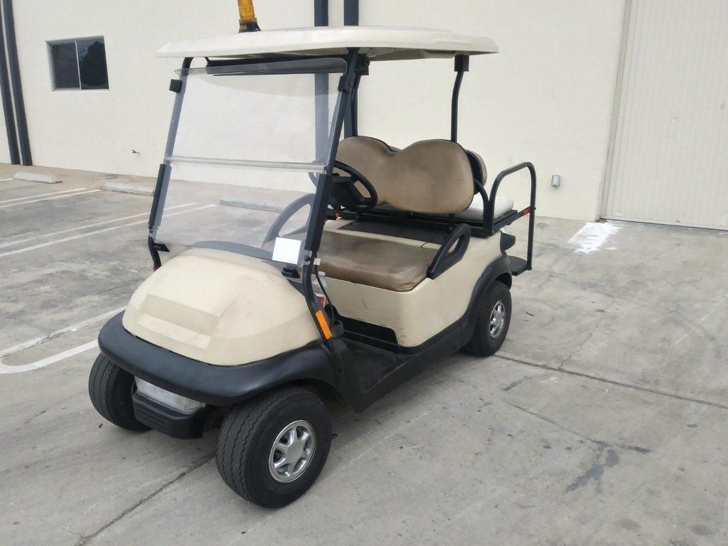 good shape 2004 Club Car Precedent golf cart