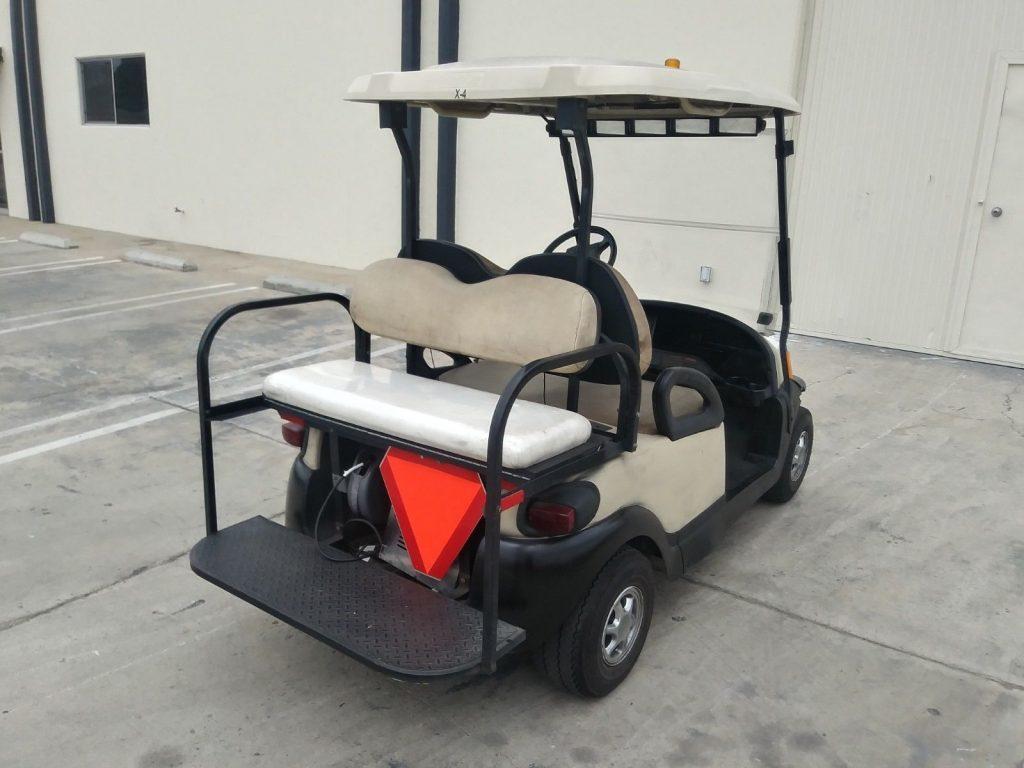 good shape 2004 Club Car Precedent golf cart