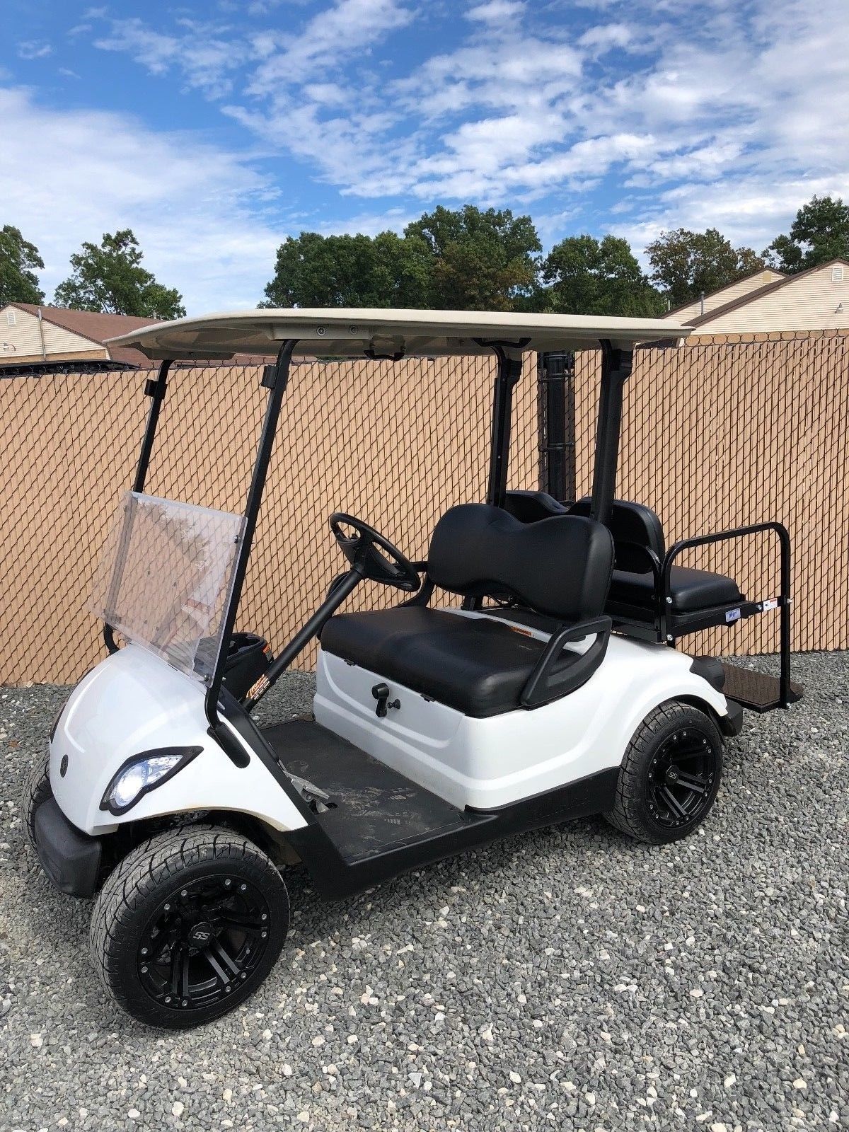 fully serviced 2011 Yamaha golf cart for sale