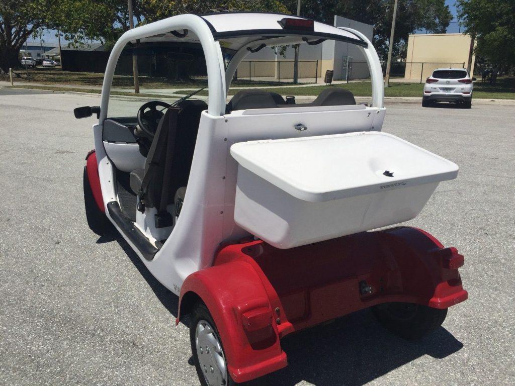 good running 2012 Chrysler Polaris gem E4 golf cart