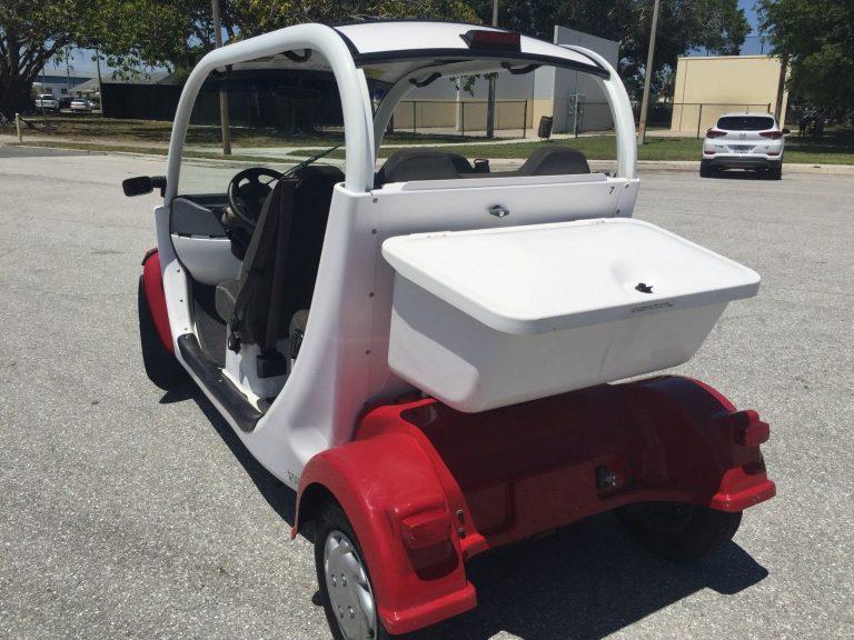 good running 2012 Chrysler Polaris gem E4 golf cart for sale