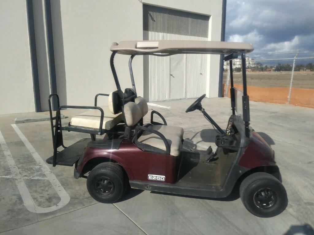 fast 2008 EZGO golf cart