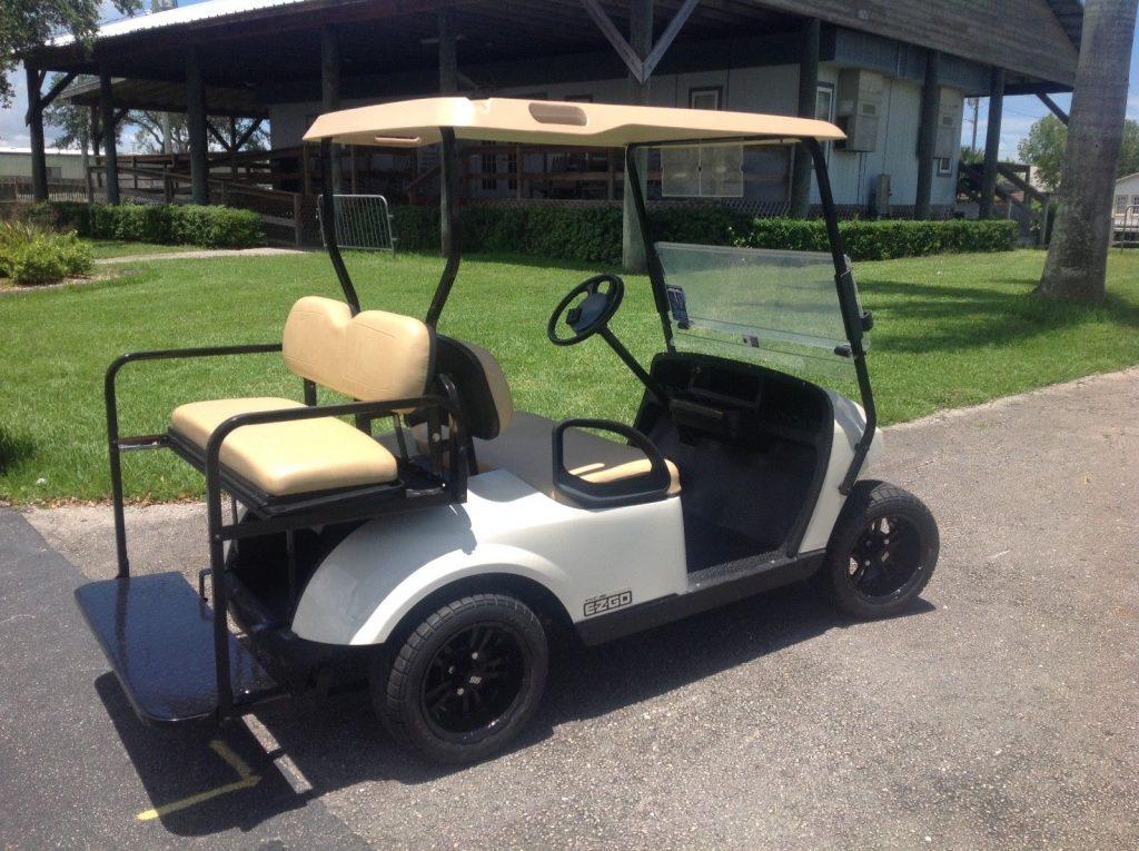 nice 2014 EZGO golf cart