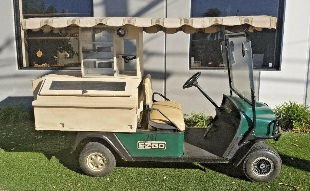 Beverage carrier 2008 EZGO Golf Cart