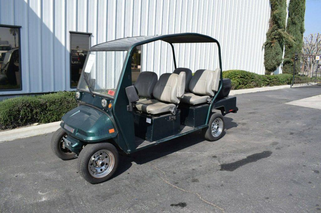 solid 2014 Columbia Parcar Golf Cart