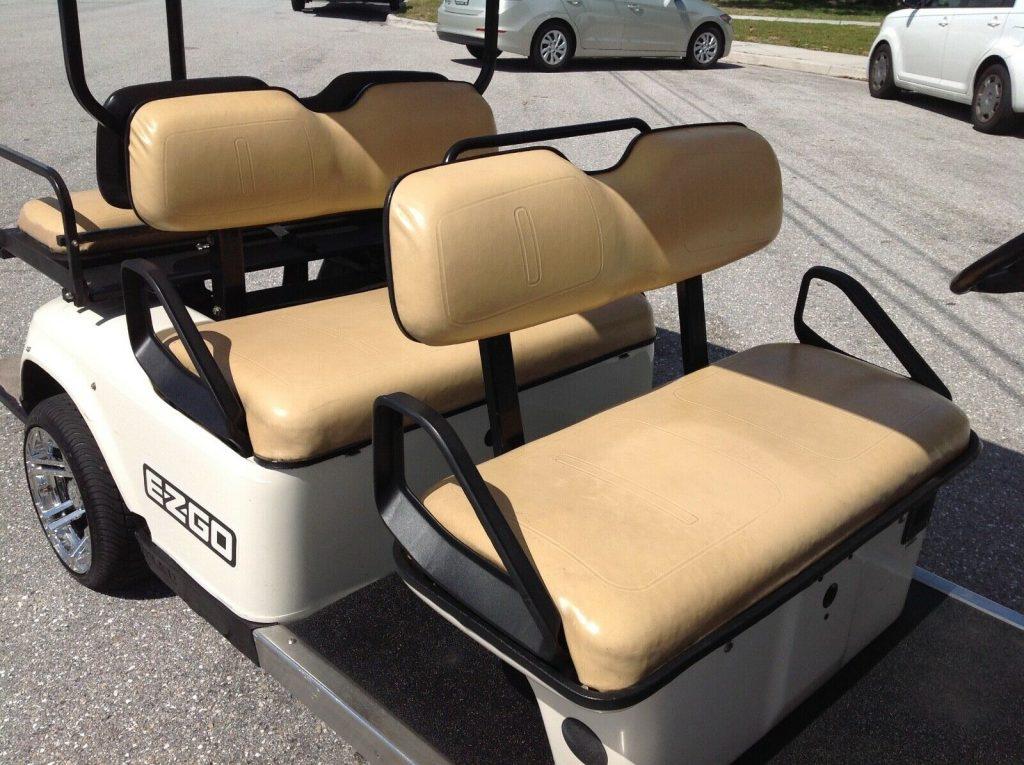 nice 2011 EZGO golf cart