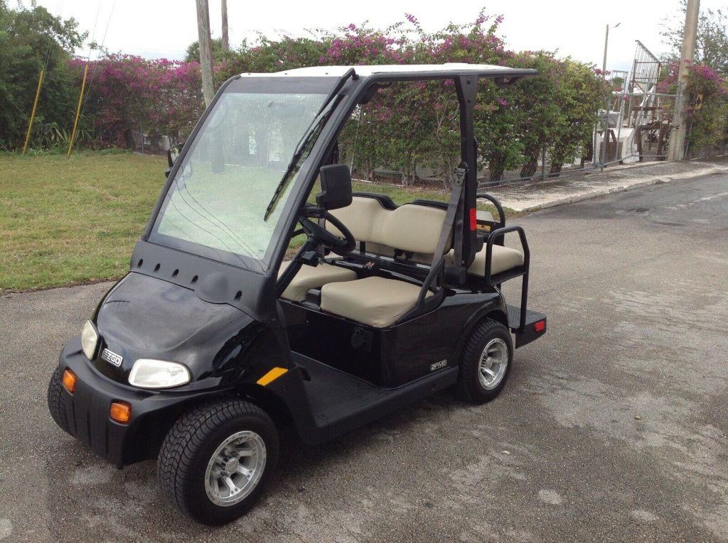 very nice 2012 EZGO golf cart