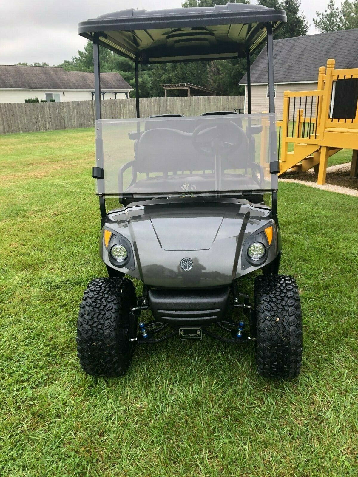 2015 Yamaha golf cart [brand new batteries] for sale