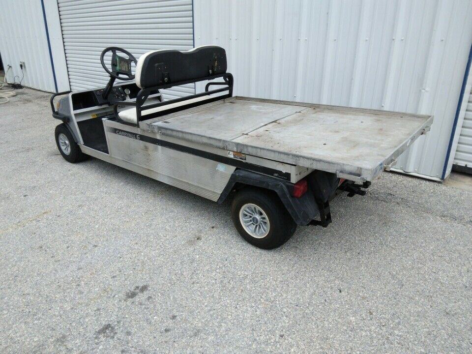 2010 Club Car Carryall 6 utility golf cart [flatbed]