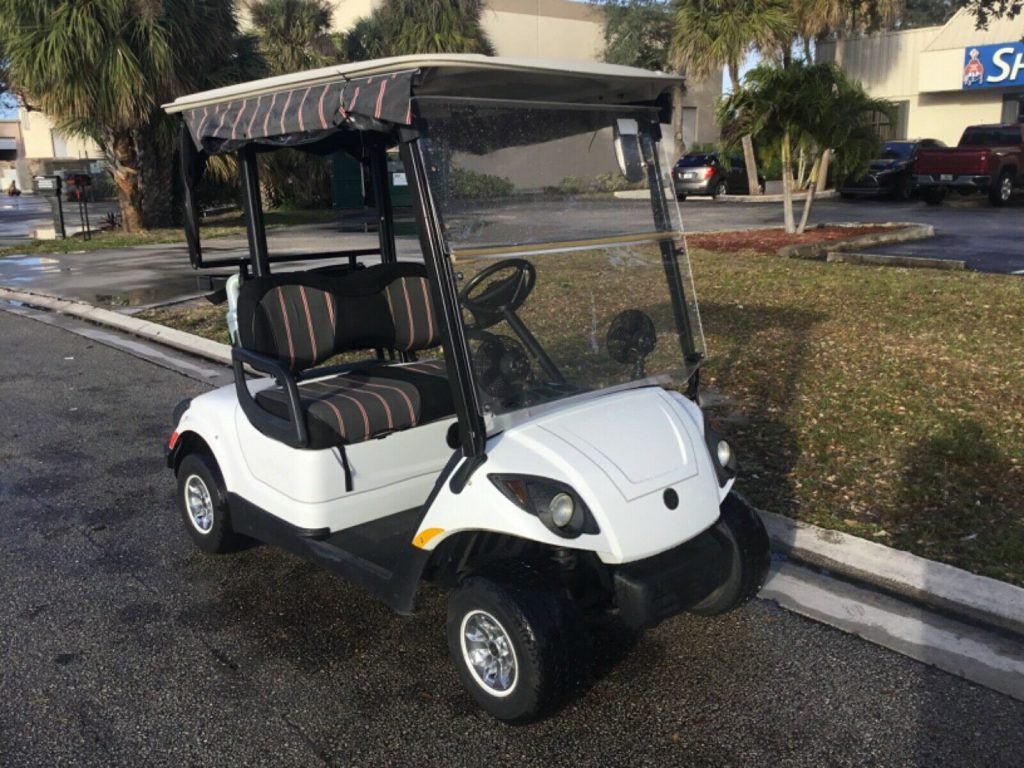 2011 Yamaha G29 golf cart [great shape]