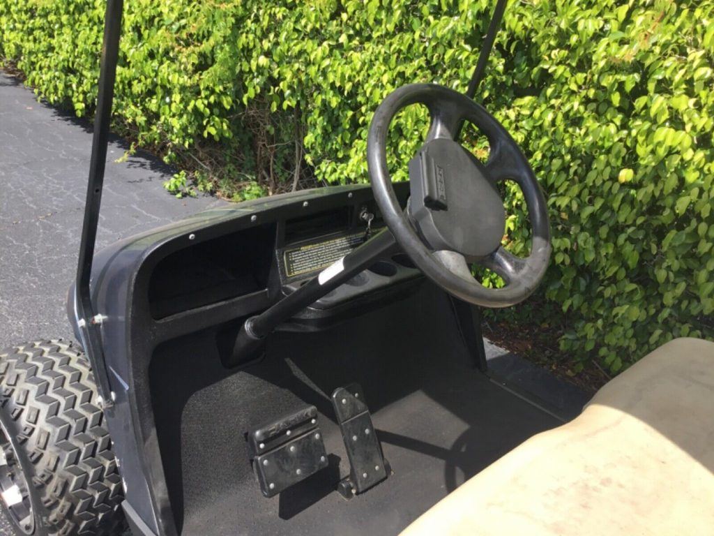 2012 EZGO 48v txt 4 seat Passenger golf cart [lifted]