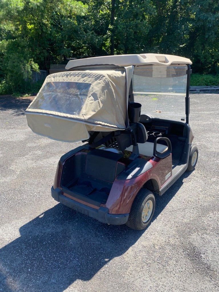 2015 EZGO Golf cart [good batteries]