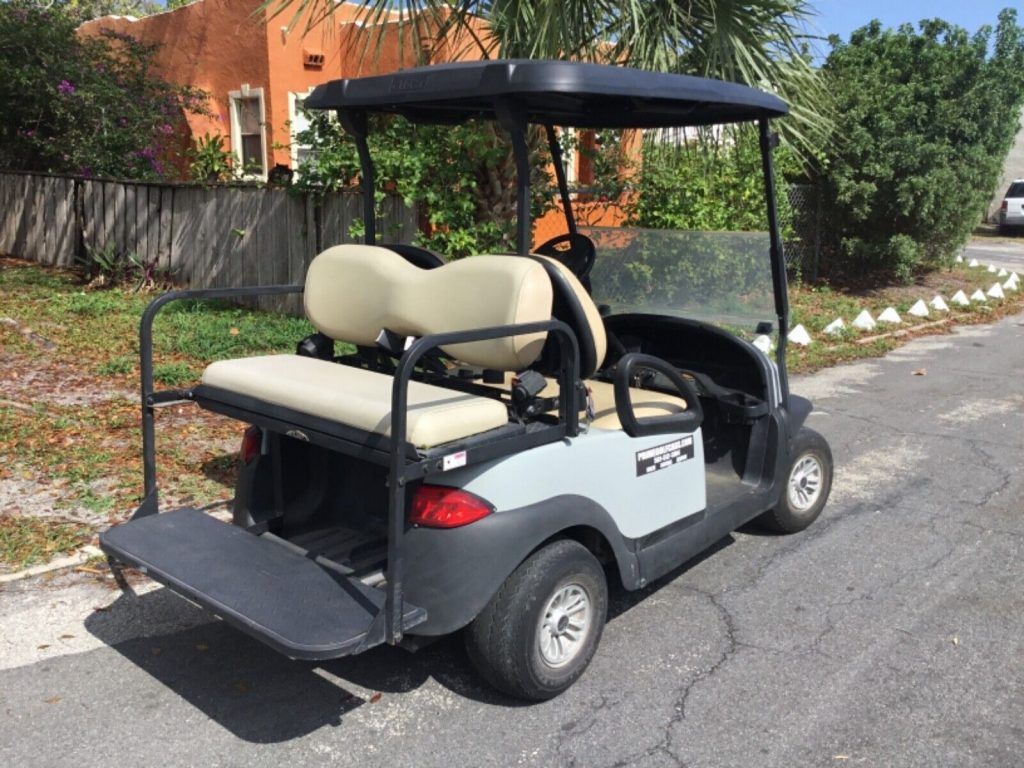 2017 Club Car Precedent 4 seat passenger Golf Cart [great shape]