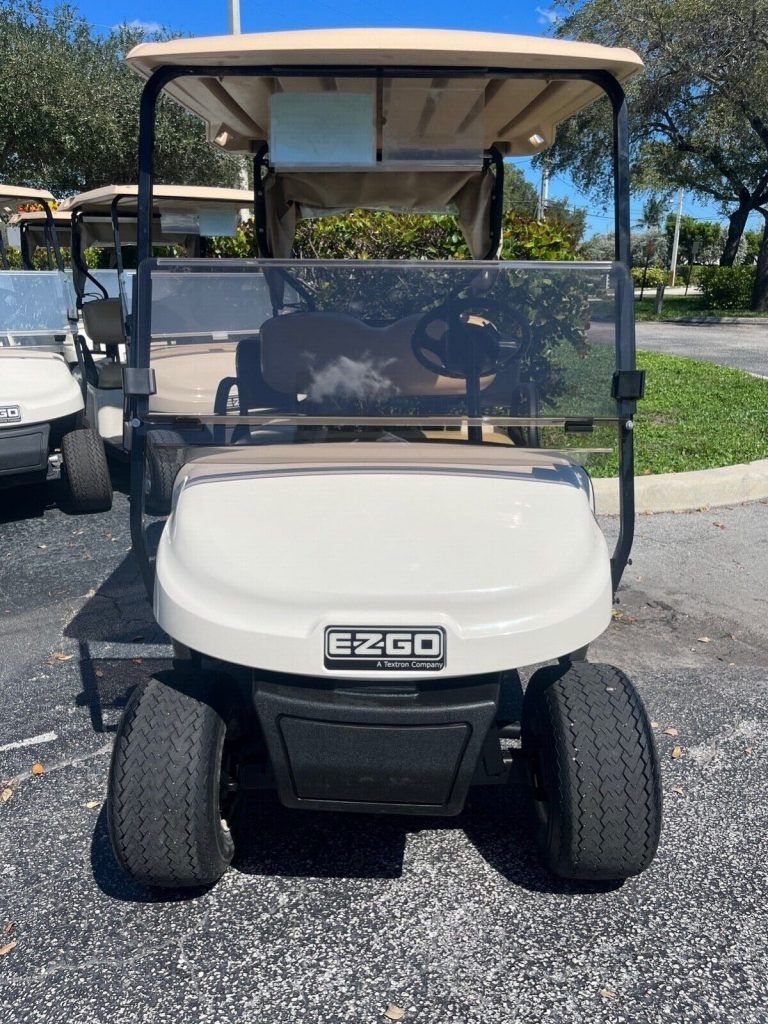 2018 EZGO TXT golf cart [drives like new]