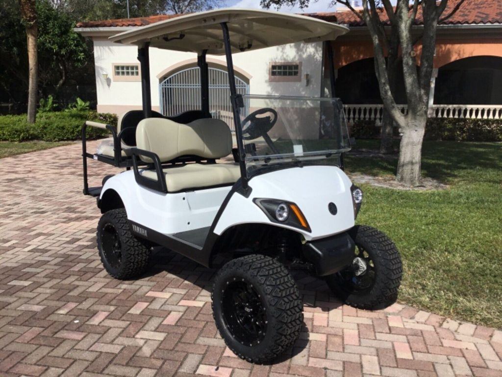 2018 Yamaha Drive 2 golf cart [lifted]