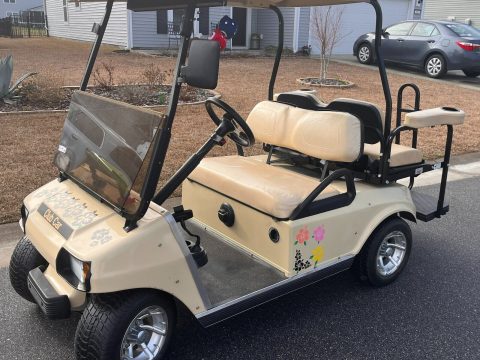 2001 Club Car golf cart [great shape] for sale