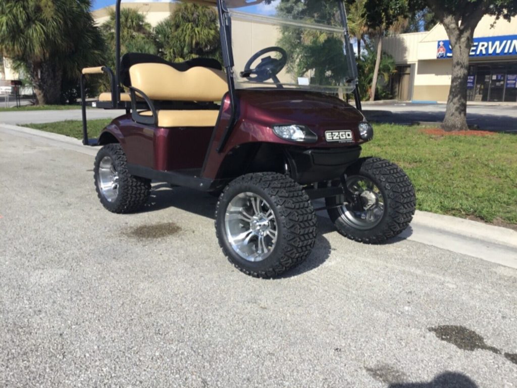 2017 EZGO txt 4 seat golf cart [lifted]