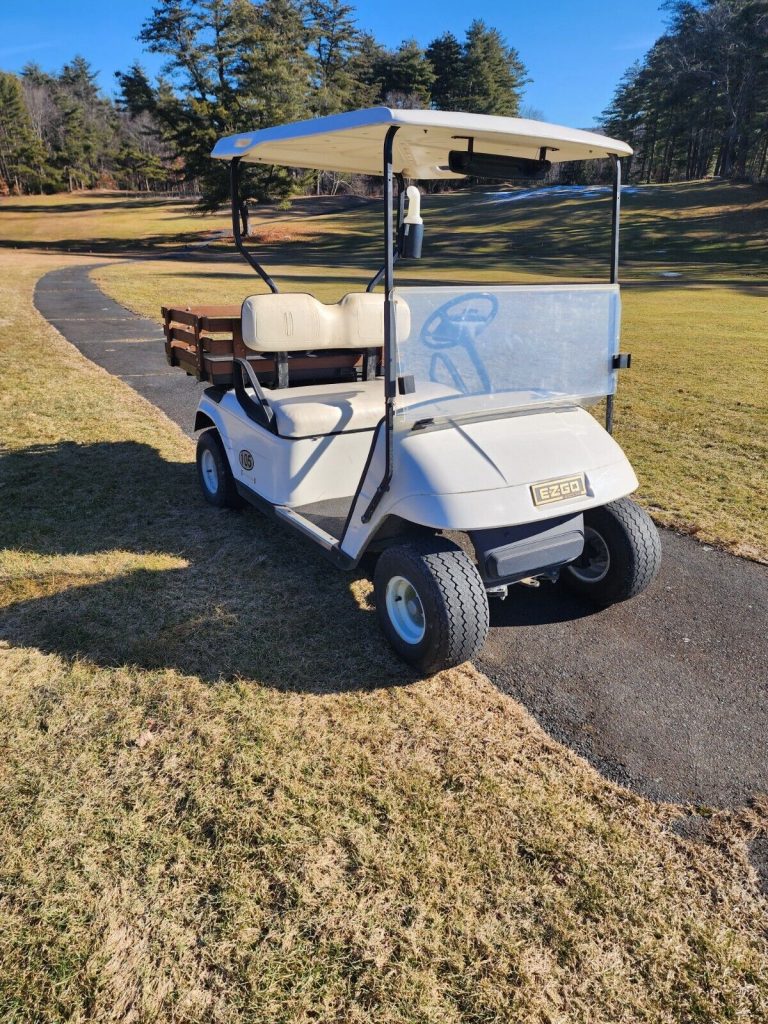 1999 EZGO TXT golf cart [great shape]
