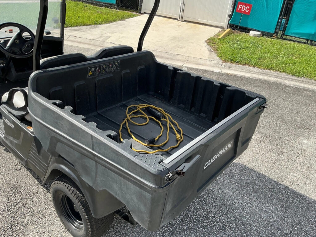 2021 blue ezgo Cushman Hauler 2 seat Utility 72v 72 volt Electric dump bed usb