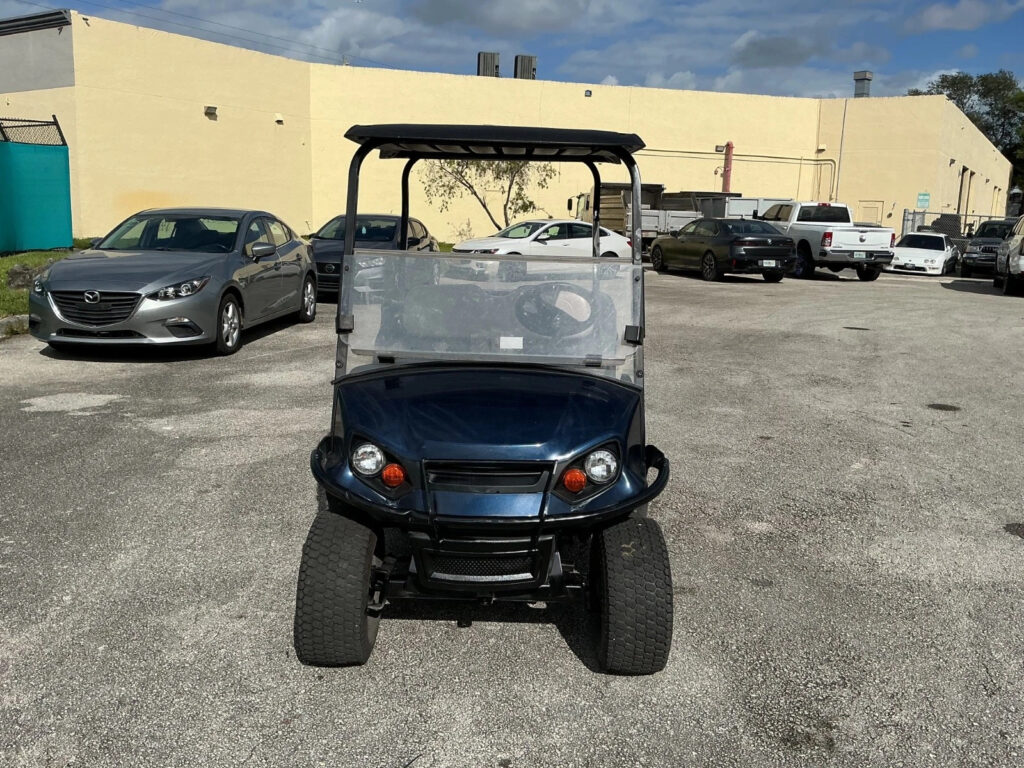 2021 blue ezgo Cushman Hauler 2 seat Utility 72v 72 volt Electric dump bed usb