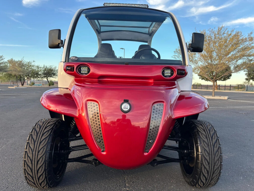 GEN 2 Model Custom GEM CAR 4 SEAT LIMO NEV GOLF CART 72v, Street Legal, ALL New