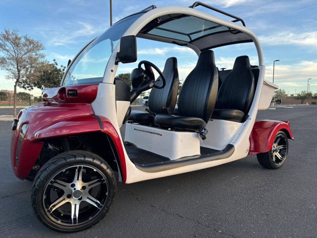GEN 2 Model Custom GEM CAR 4 SEAT LIMO NEV GOLF CART 72v, Street Legal, ALL New