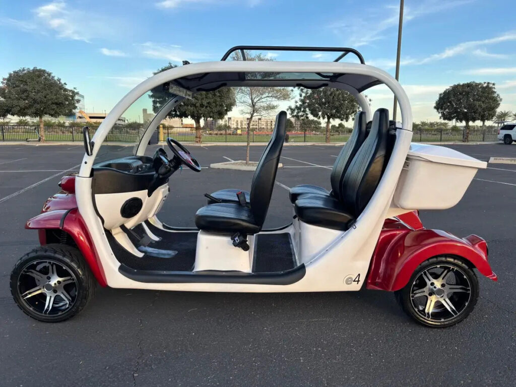 GEN 2 Model Custom GEM CAR 4 SEAT LIMO NEV GOLF CART 72v, Street Legal, ALL New