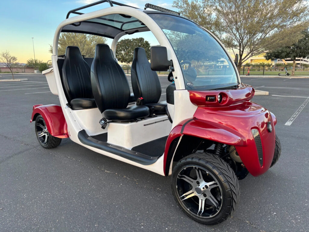 GEN 2 Model Custom GEM CAR 4 SEAT LIMO NEV GOLF CART 72v, Street Legal, ALL New