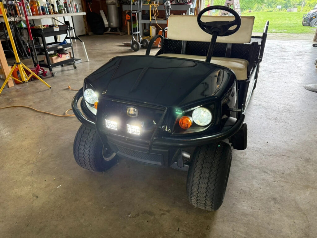 2022 Cushman E-Z-Go Shuttle 2 EFI 13.5hp Golfcart – Nilight led Lights Gas