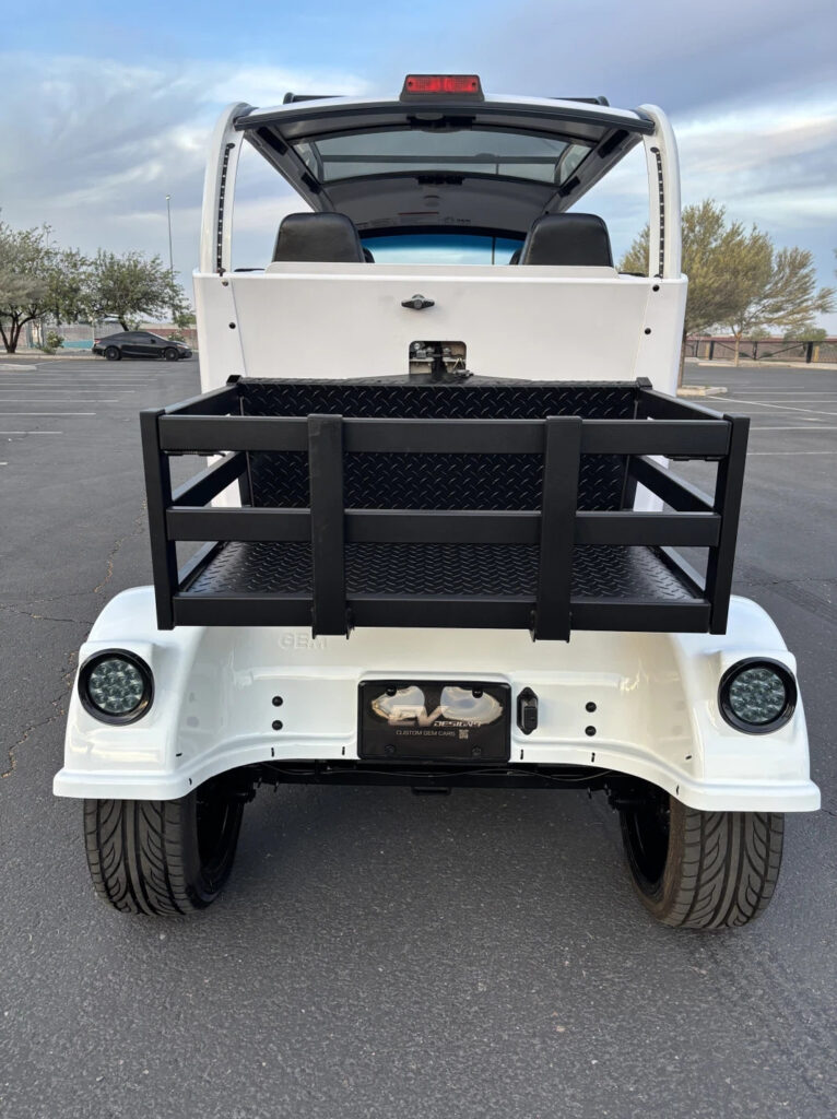 Beautiful 2015 GEM CAR 6 SEAT LIMO NEV GOLF CART 72v, White ON Black, 17″ RIMS