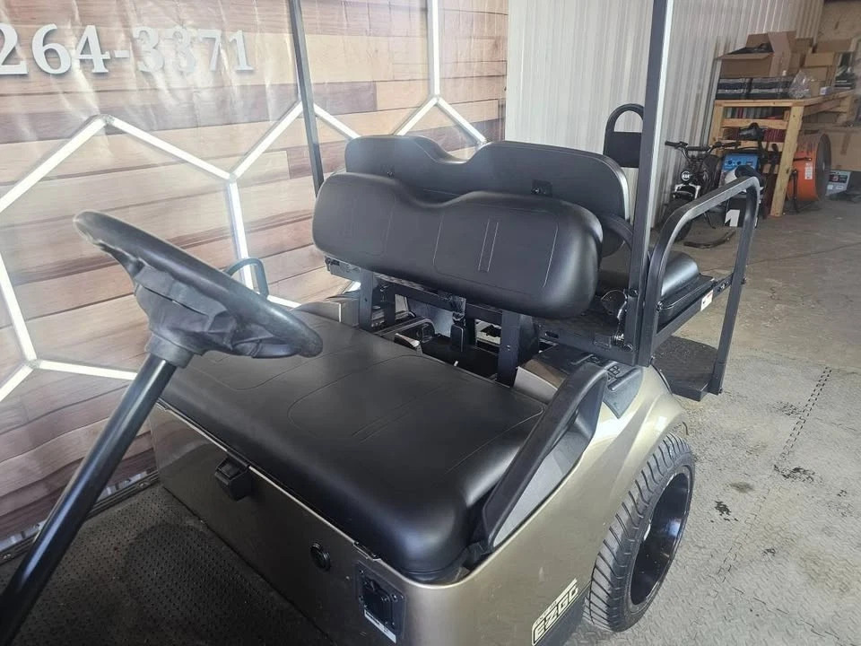 New Lithium, 2017 EZGO TXT , 4 Passenger Golf Cart