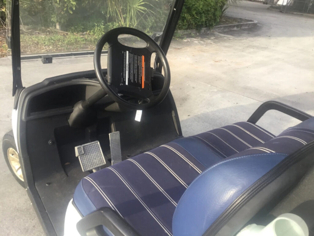 White 2011 Yamaha G29 YDR Drive Dre 2 seat Passenger Golf Cart Lithium