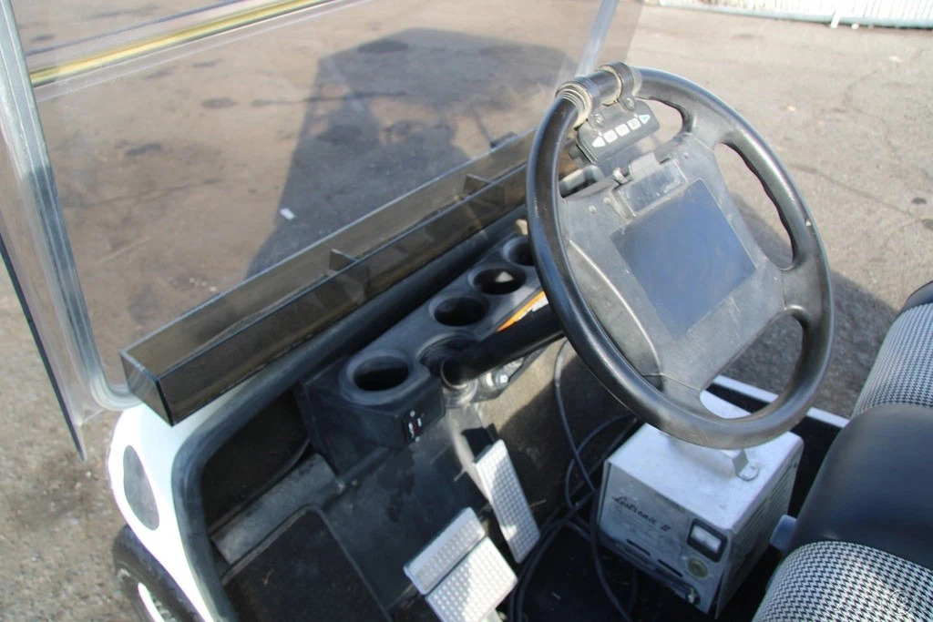 Yamaha Golf Cart 2 Seater Electric  NO Reserve